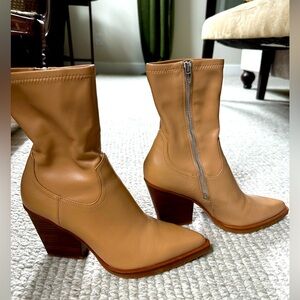 DOLCE VITA RUTGER BOOTS - WORN ONCE 38
